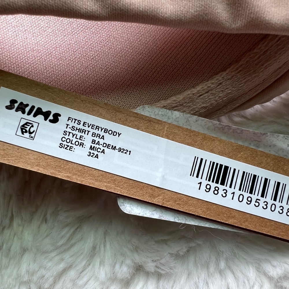 SKIMS Women's Fits Everybody T-Shirt Bra Mica Neutral Size 32A BA-DEM-9221 NEW - Picture 8 of 12